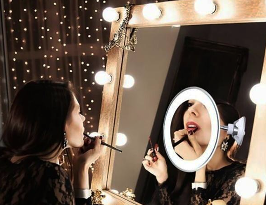 Купити онлайн НОУ-ХАУ: Гнучке дзеркало з підсвічуванням