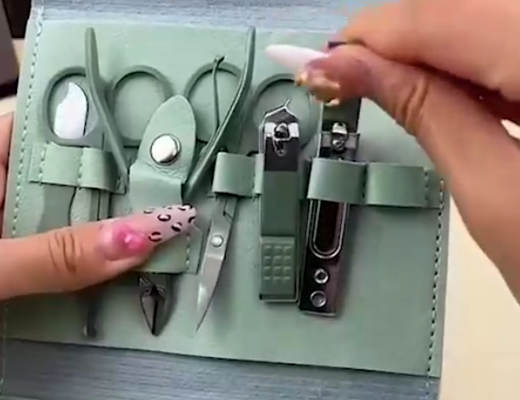 Купити онлайн НОУ-ХАУ: Набір для манікюру и педикюру