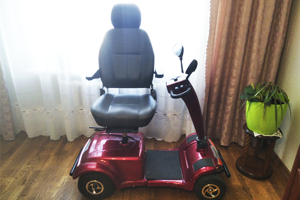 Cкутер кресло на елетродвигуні для інвалідів купити онлайн замовити, інтернет магазин склад